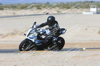 media/Feb-04-2024-SoCal Trackdays (Sun) [[91d6515b1d]]/7-Turn 9 Inside (1140am)/